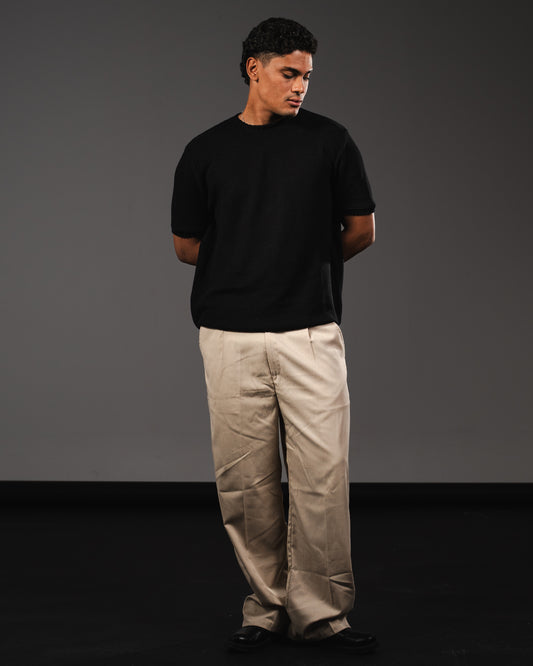 Thread Black Crewneck